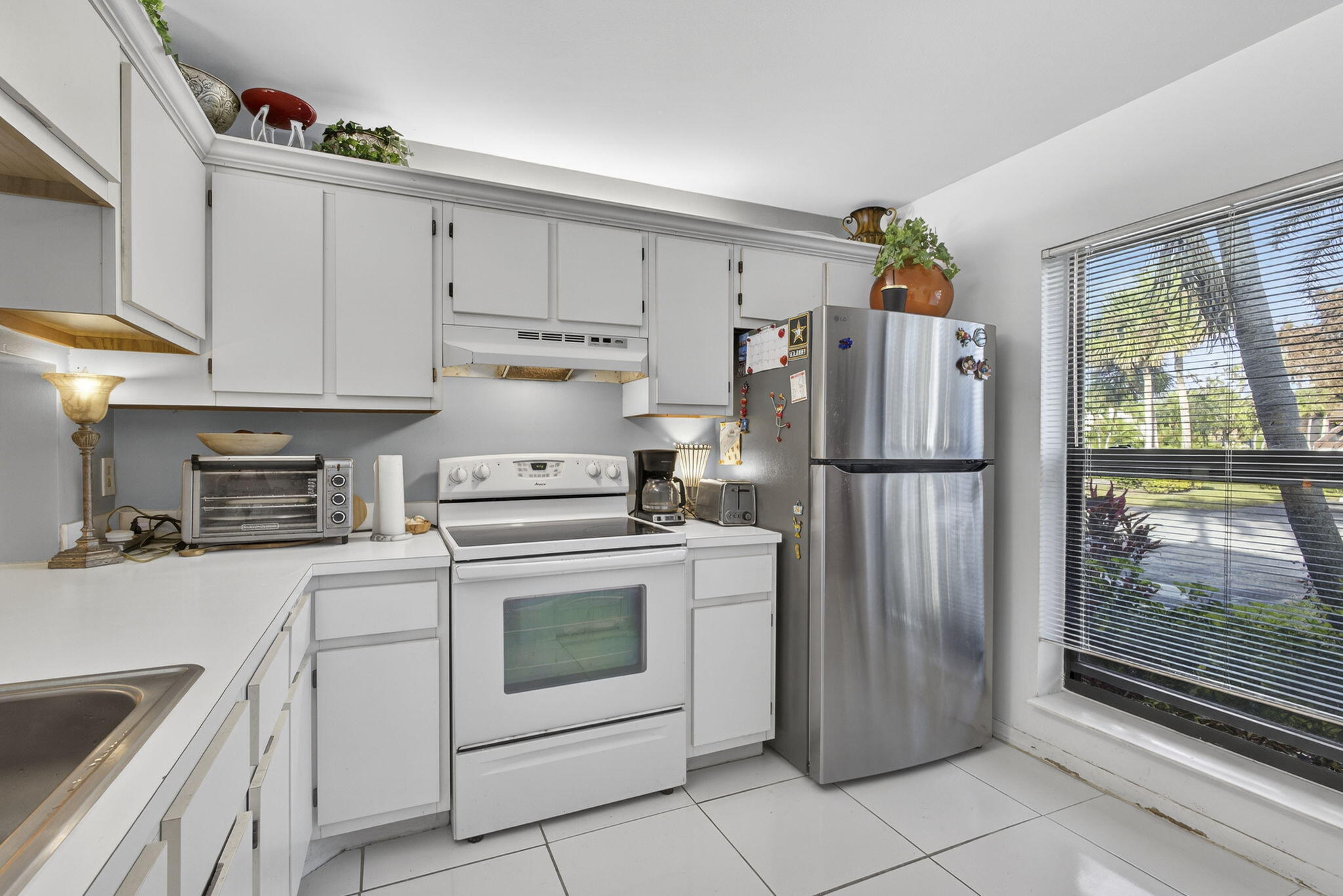 VILLAS OF WILLOW BEND - Residential