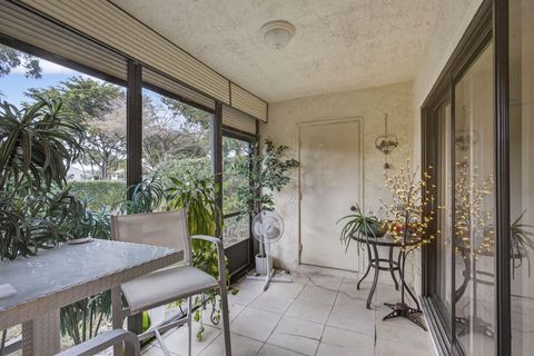 Tiny photo for 3593 Crab Apple Trail #B, Lake Worth, FL 33467 (MLS # R11163433)