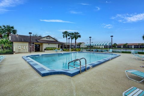 Tiny photo for 3593 Crab Apple Trail #B, Lake Worth, FL 33467 (MLS # R11163433)
