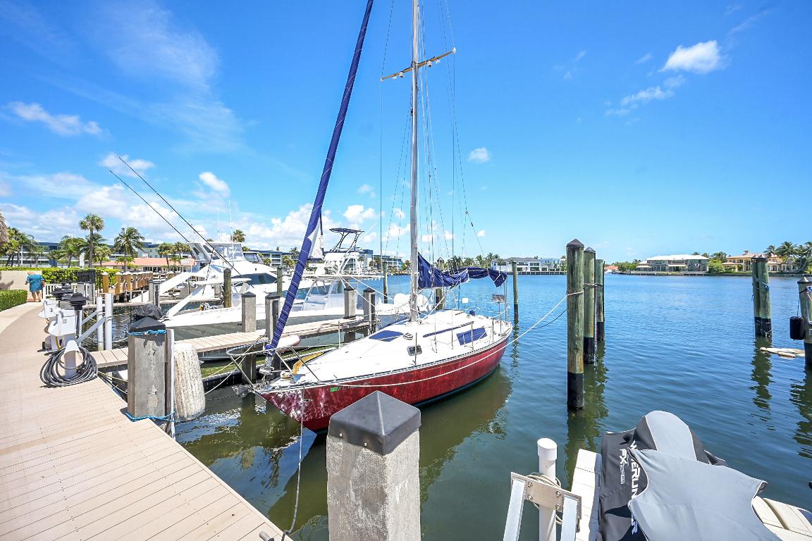 Delray Beach, Florida, 33483, United States, 3 Bedrooms Bedrooms, ,3 BathroomsBathrooms,Residential,Active,1998805