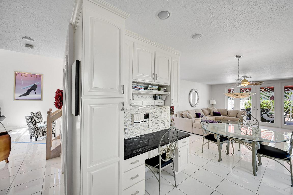 Delray Beach, Florida, 33483, United States, 3 Bedrooms Bedrooms, ,3 BathroomsBathrooms,Residential,Active,1998805