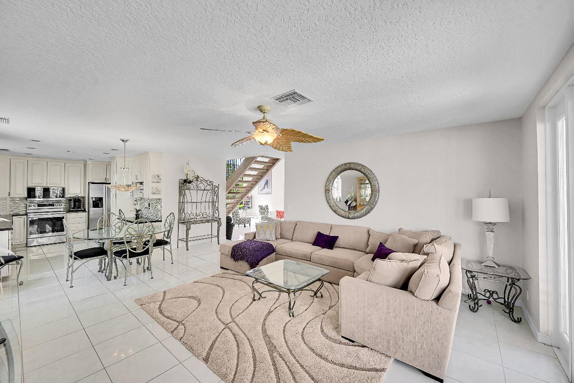 Delray Beach, Florida, 33483, United States, 3 Bedrooms Bedrooms, ,3 BathroomsBathrooms,Residential,Active,1998805