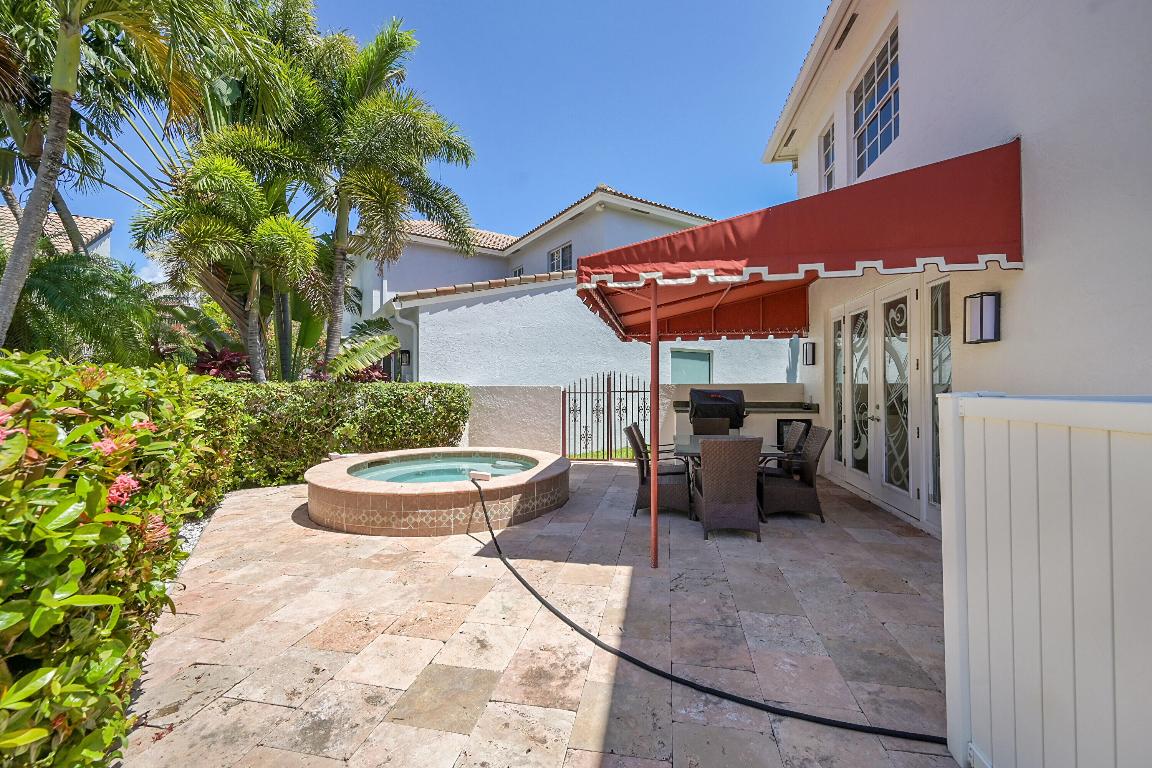 Delray Beach, Florida, 33483, United States, 3 Bedrooms Bedrooms, ,3 BathroomsBathrooms,Residential,Active,1998805