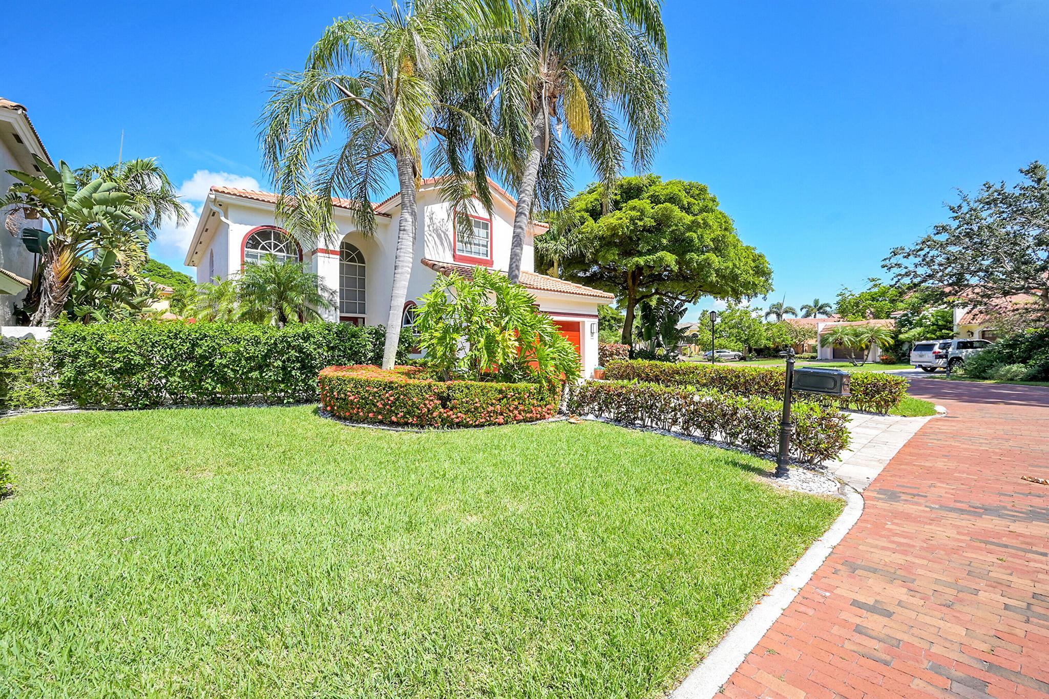 3568 Admirals Way