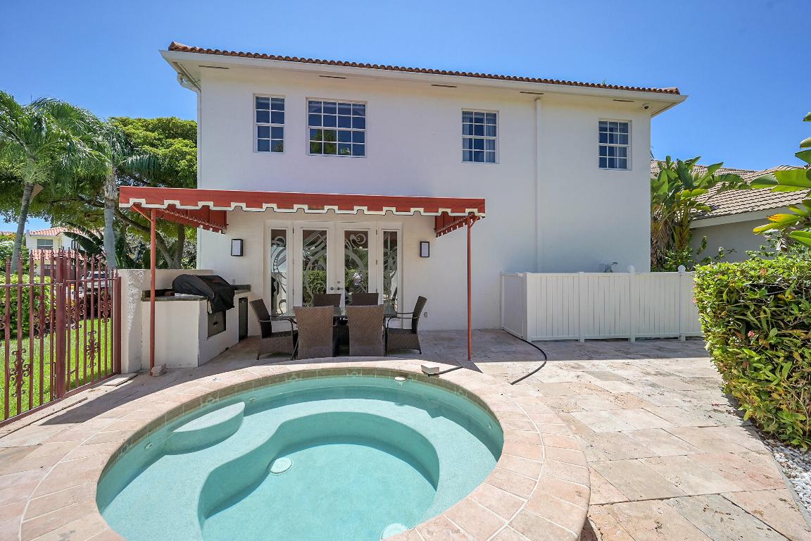 Delray Beach, Florida, 33483, United States, 3 Bedrooms Bedrooms, ,3 BathroomsBathrooms,Residential,Active,1998805