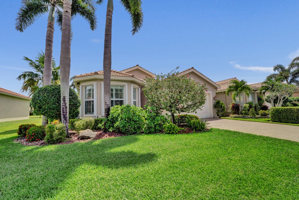 Photo of 10794 REDLAKE Isle, Boynton Beach, FL 33473 (MLS # B26058941)