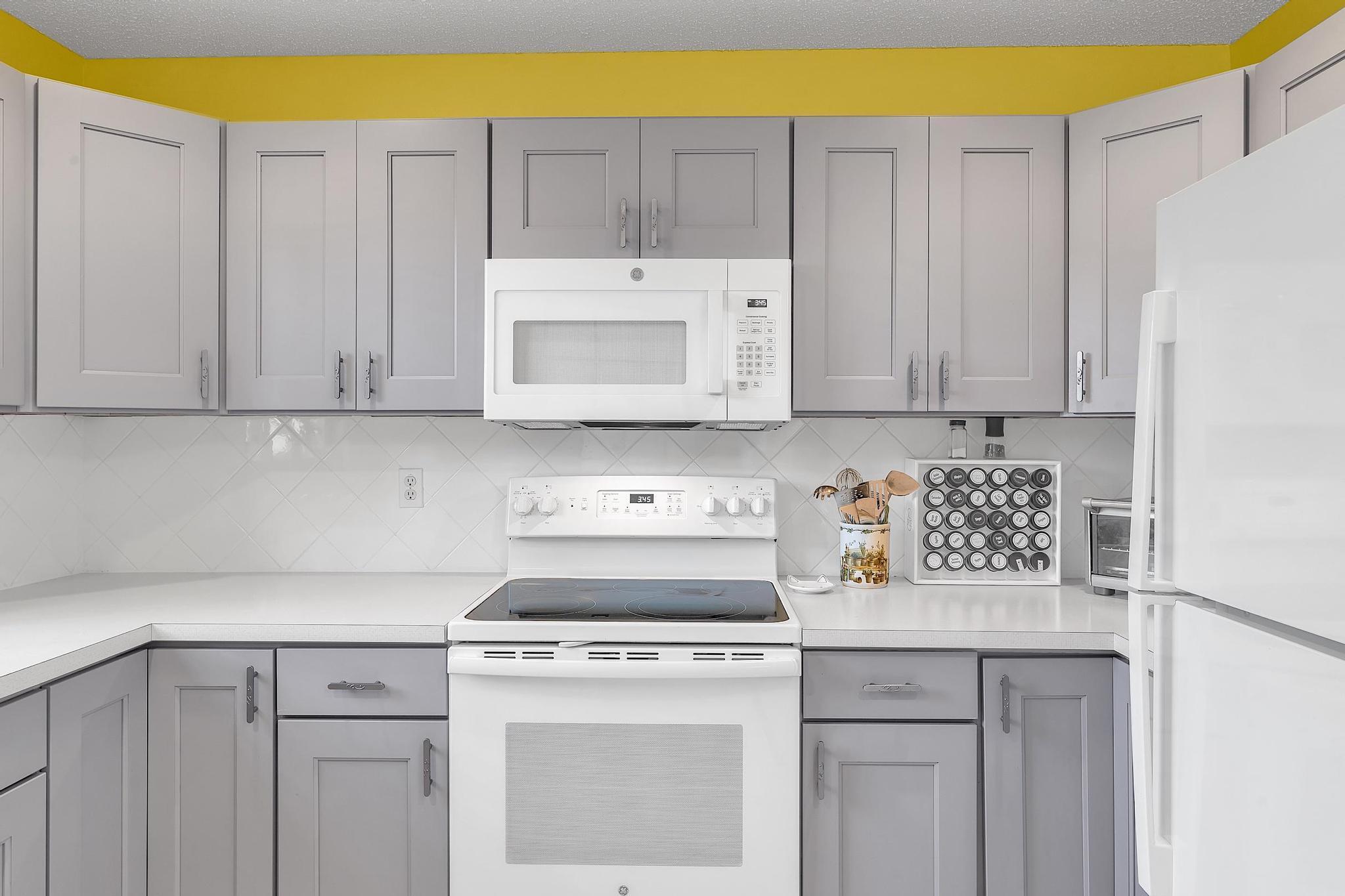 PARK POINTE 2 - Residential