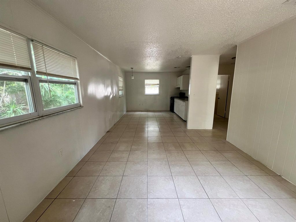 Photo of 3258 S 7th Street, Fort Pierce, FL 34982 (MLS # R11082002)