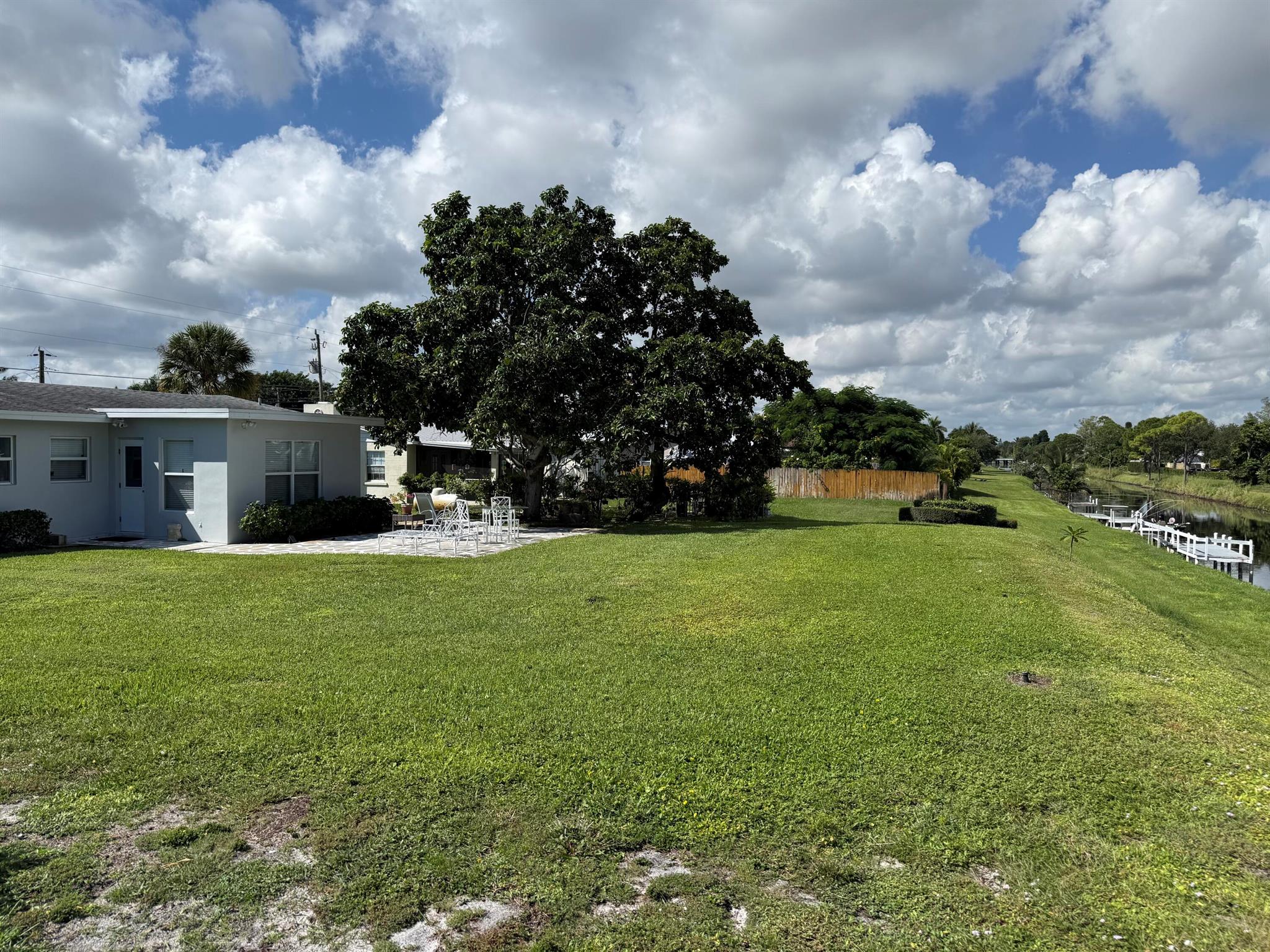 2623 Northside Drive
