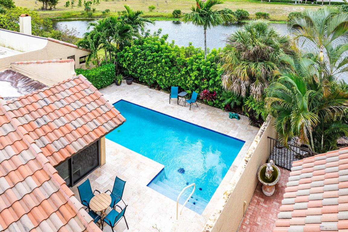 PATIOS DEL MAR - Residential