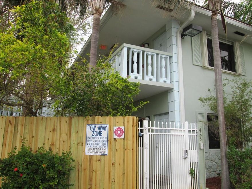 Stylish 1/1 condo in popular secure pool complex just minutes to Wilton Manors, downtown and the beach! Finishes include laminate flooring, granite counters, stainless appliances, a Euro style bath, maple cabinets and lots of windows. Open style living area with a breakfast area and a nice cooking area/bar. This unit looks out to mature foliage surrounding the pool and BBQ area. On site laundry as well. Perfect as a permanent home or investment property!
