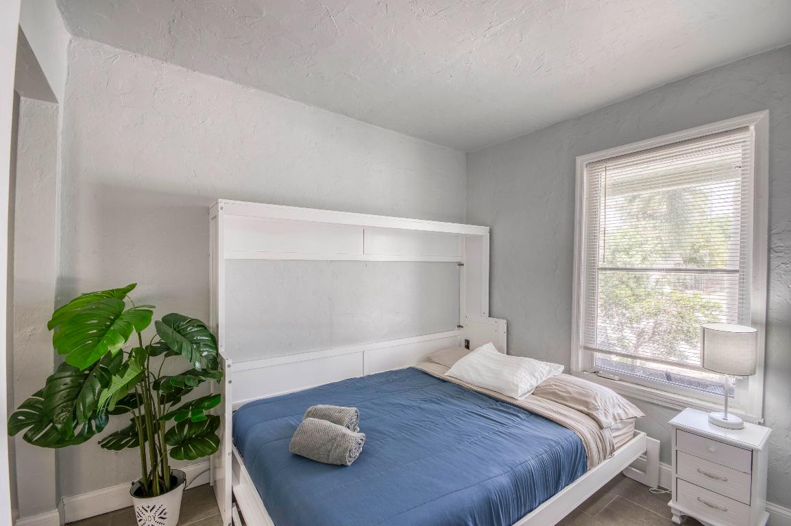 Lake Worth - Residential