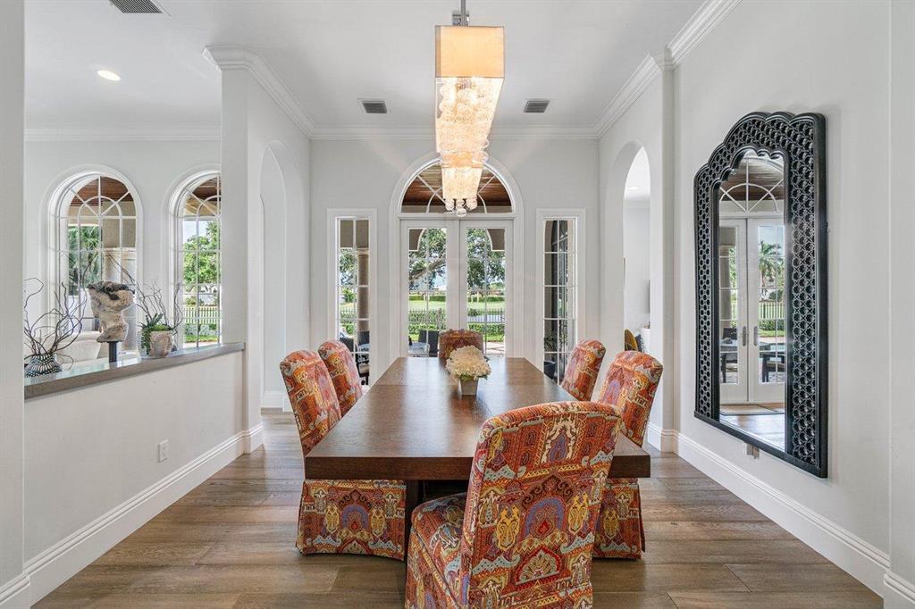 ROYAL PALM YACHT & COUNTRY CLUB - Residential