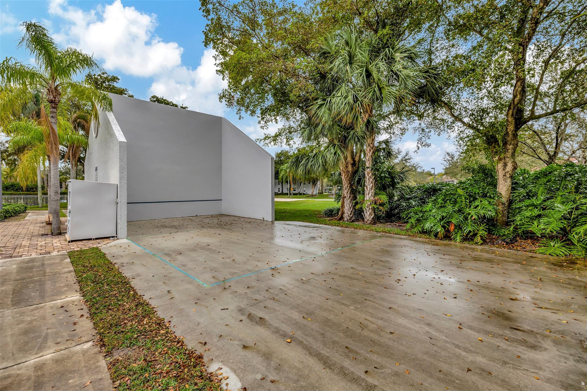 Coco Parc - Residential
