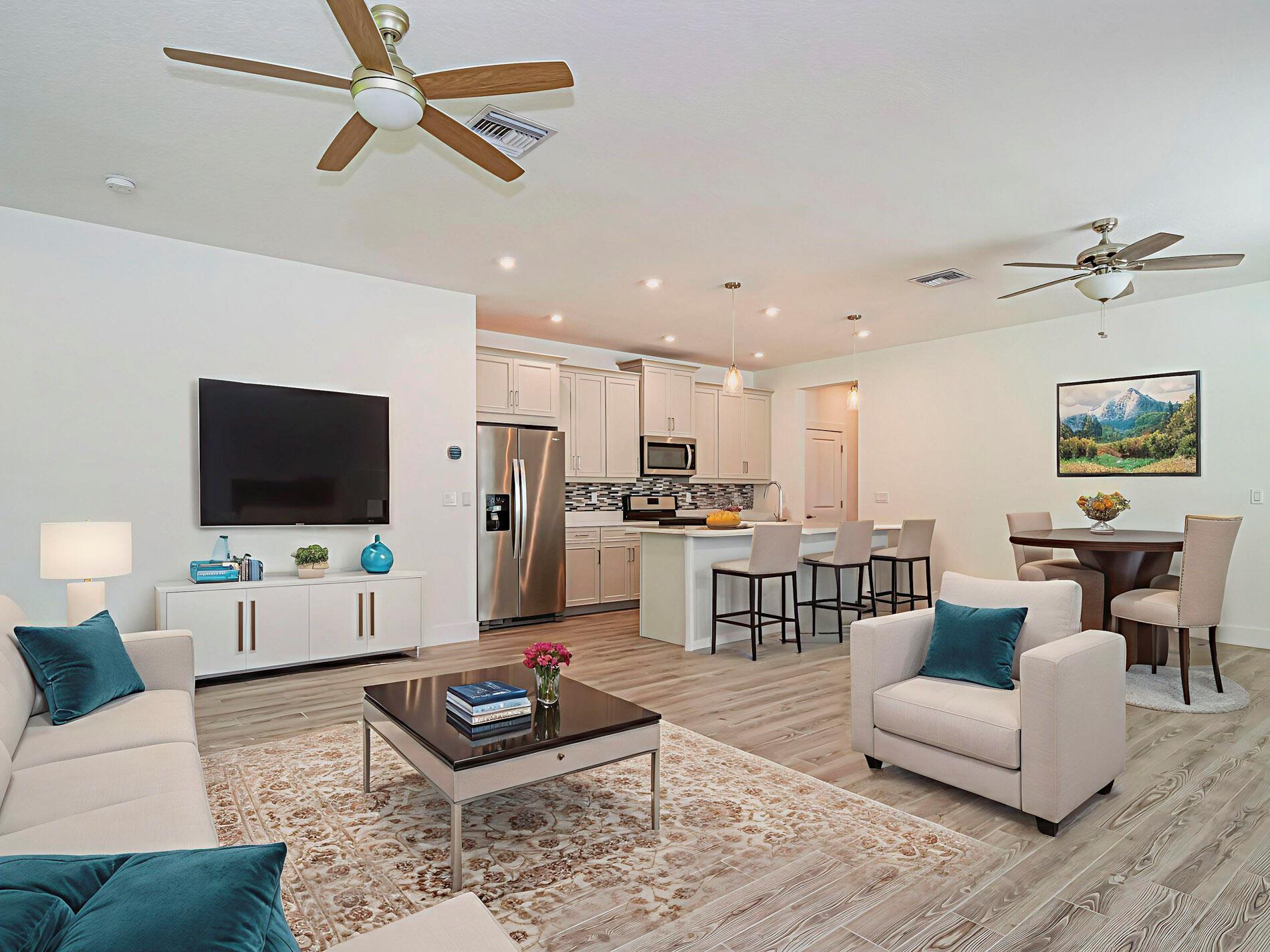 TELARO AT SOUTHERN GROVE - Residential