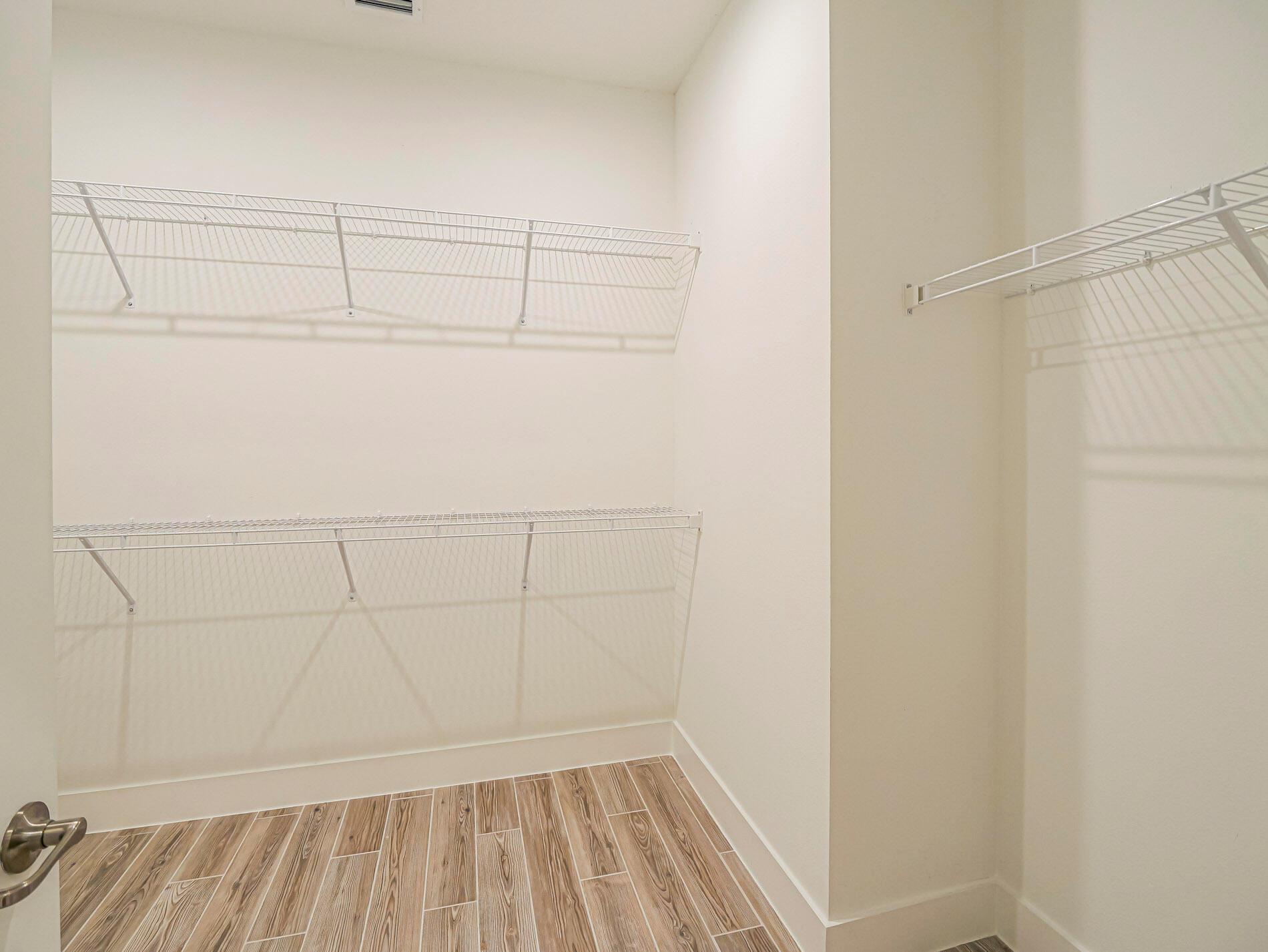 TELARO AT SOUTHERN GROVE - Residential