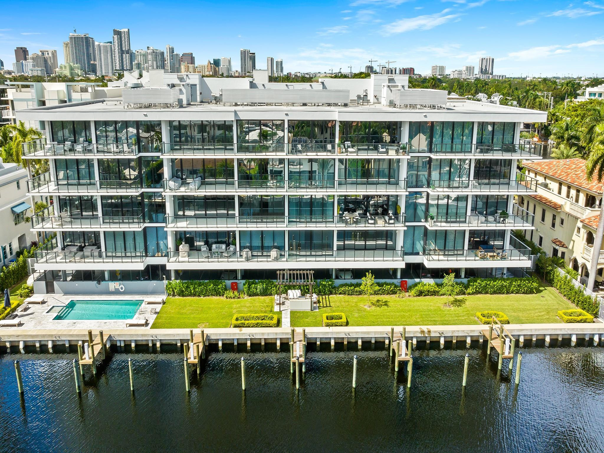160 Isle Of Venice Drive 302