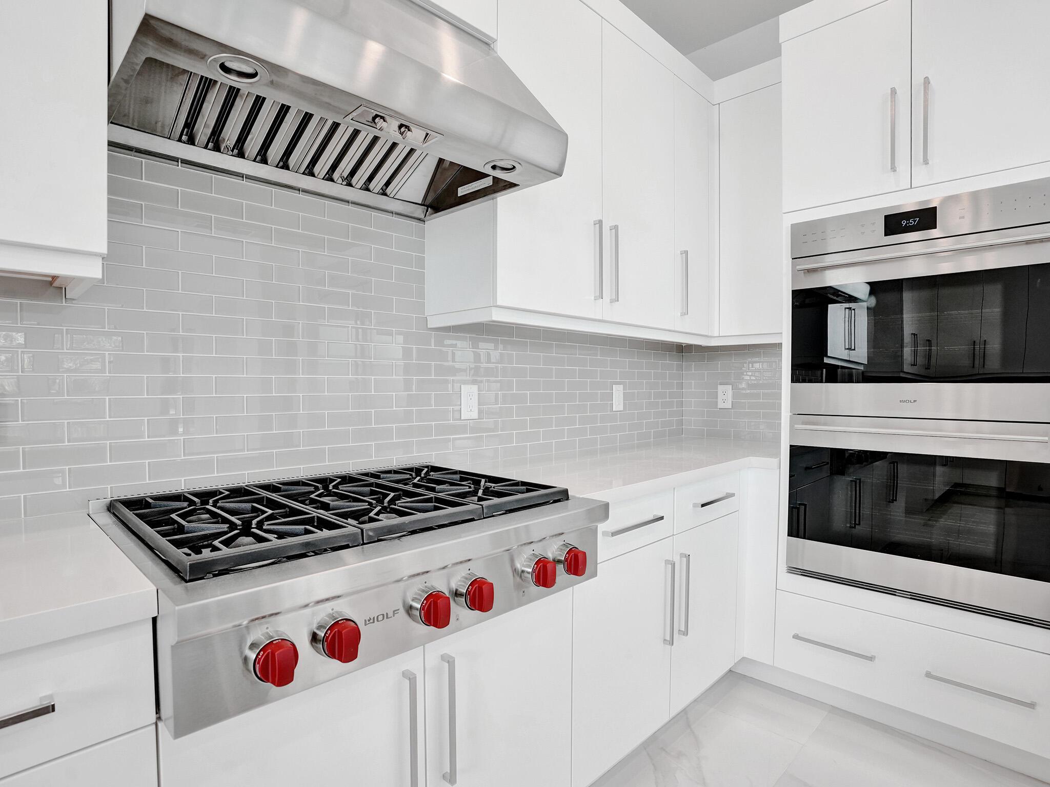 ROYAL PALM POLO - Residential