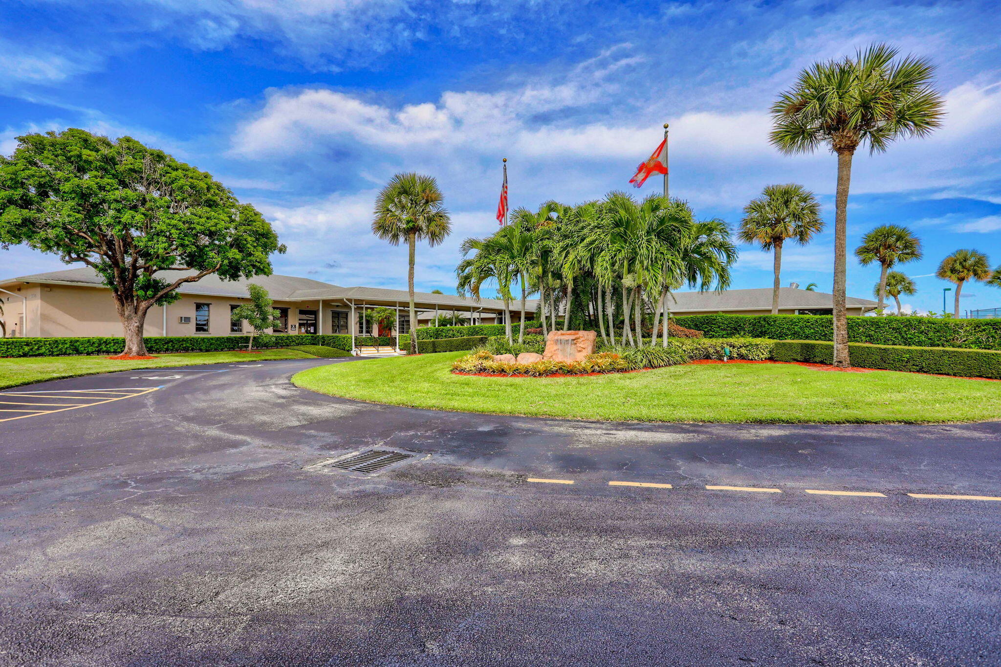 CYPRESS LAKES 9 - Residential