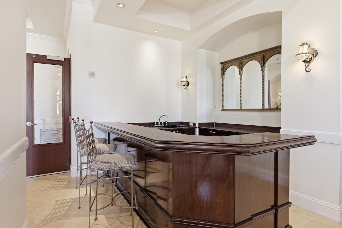 MONTECITO PALM BEACH CONDO - Residential