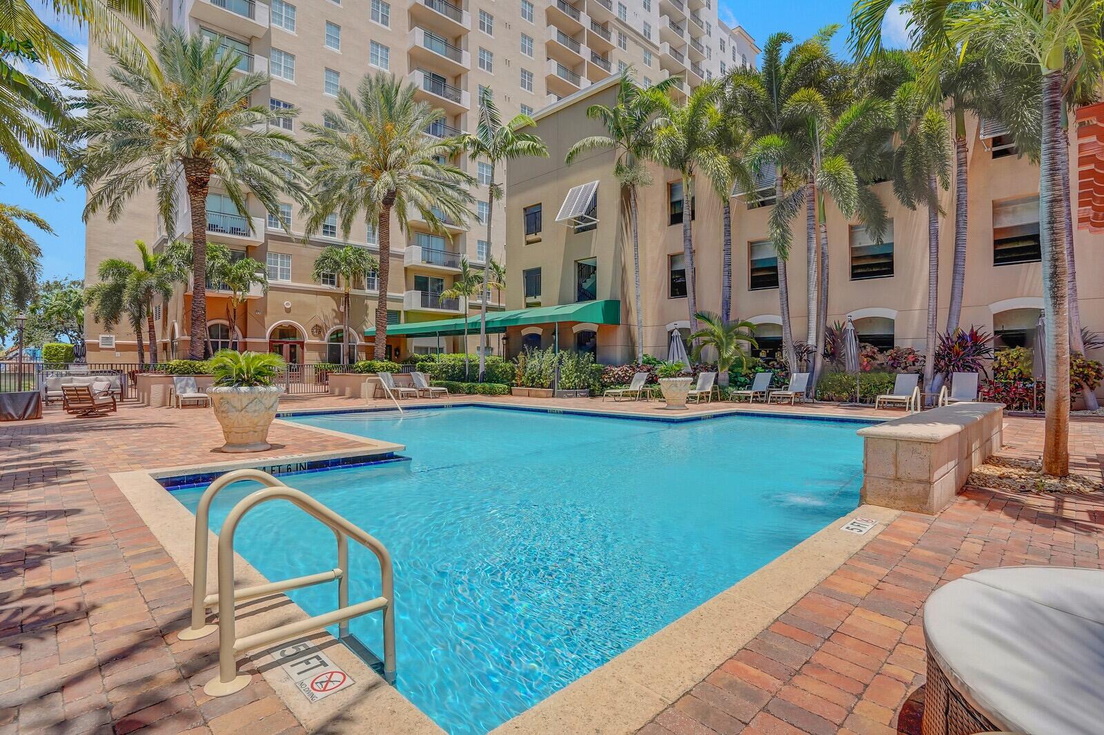 MONTECITO PALM BEACH CONDO - Residential