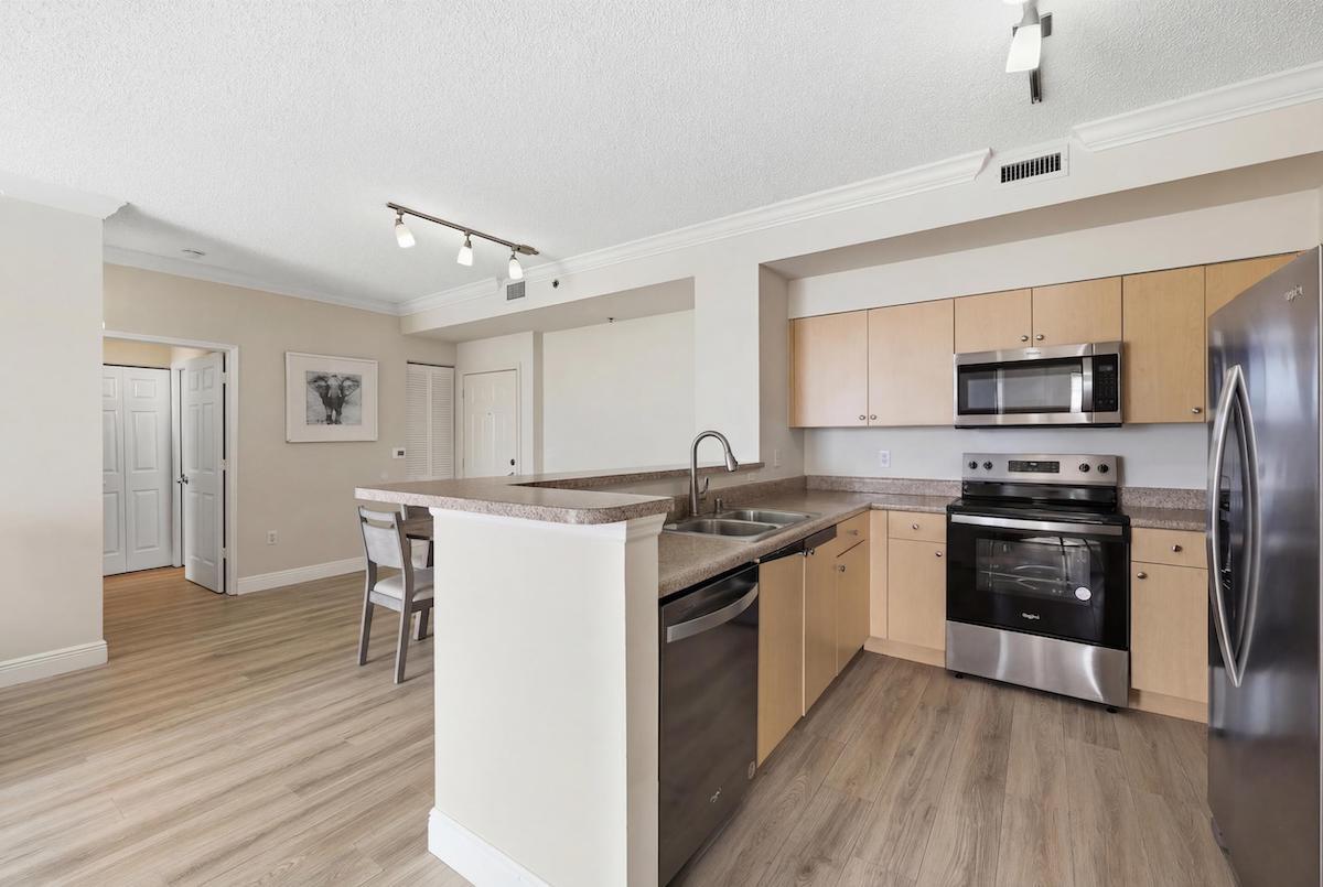 MONTECITO PALM BEACH CONDO - Residential