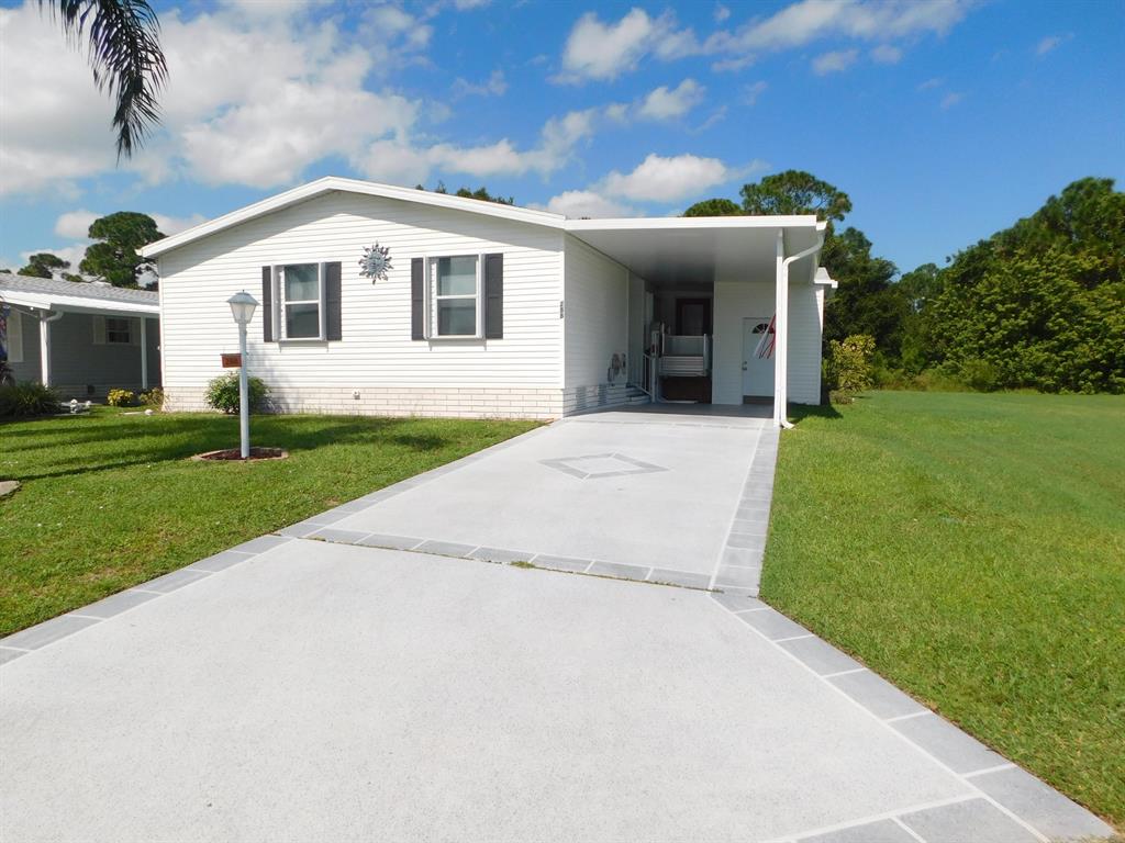 TROPICAL ISLES - Residential