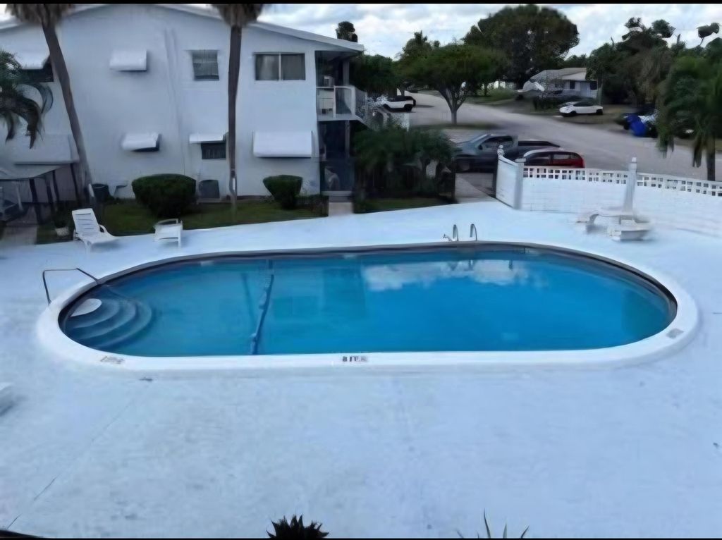 Photo of 1920 NE 51st Court NE #101, Fort Lauderdale, FL 33308 (MLS # B26022890)