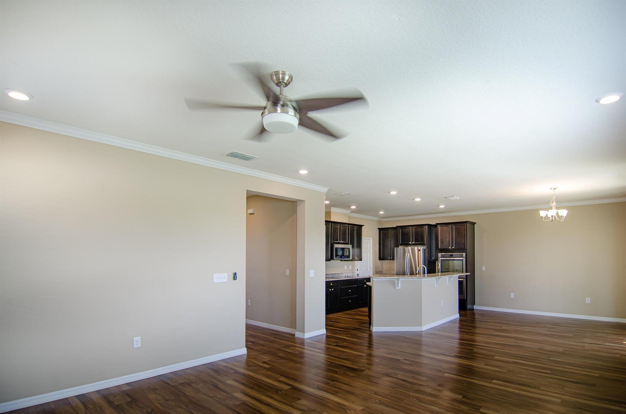 PINE TRACE - Residential Lease