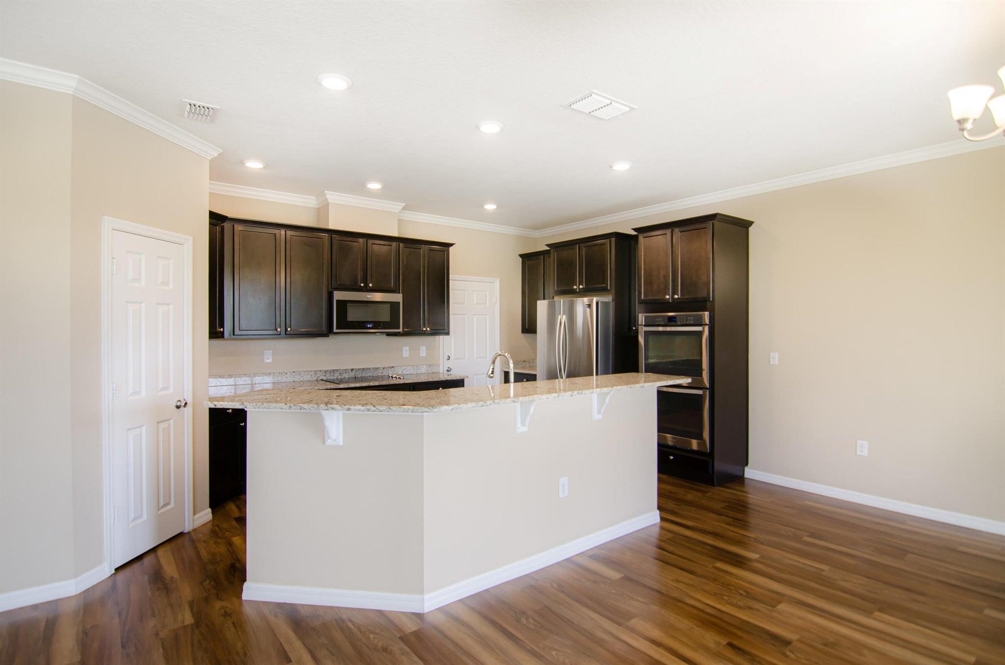 PINE TRACE - Residential Lease