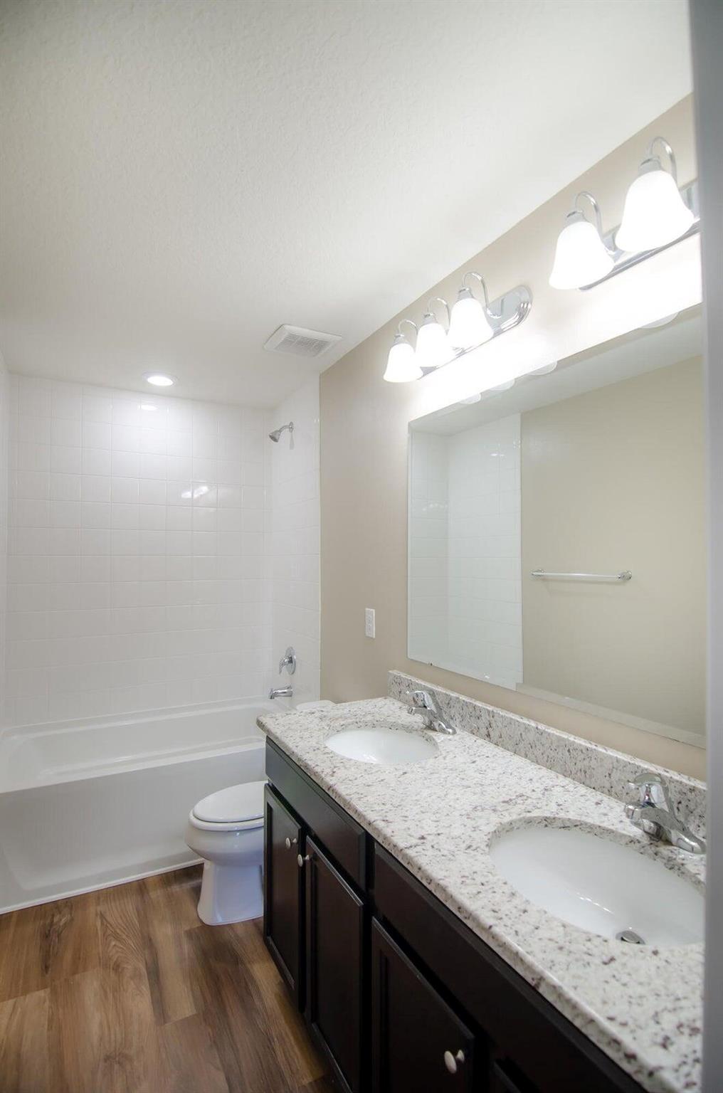 PINE TRACE - Residential Lease