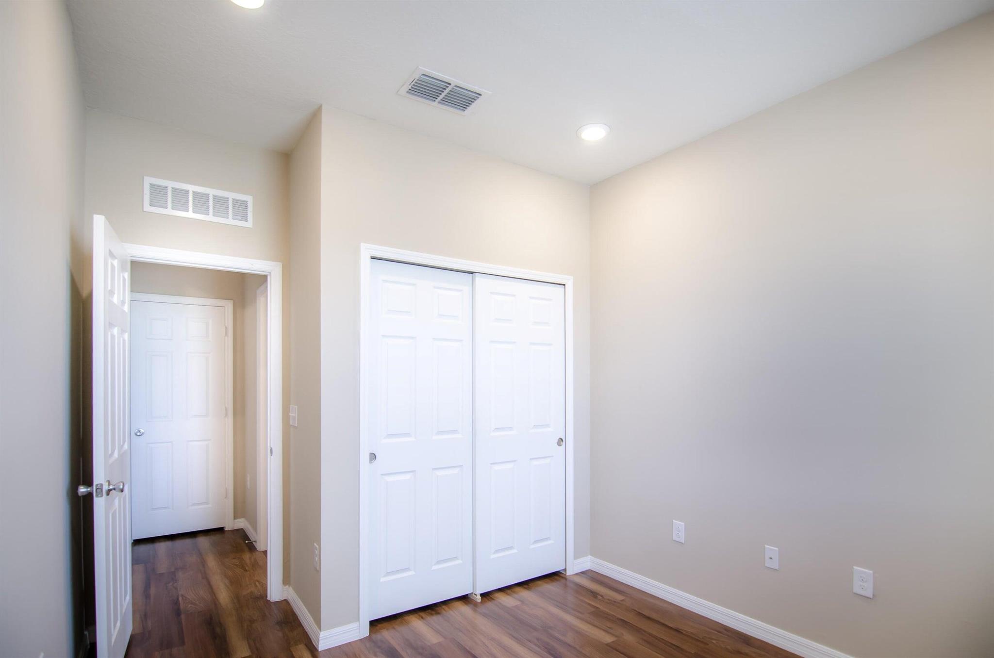 PINE TRACE - Residential Lease