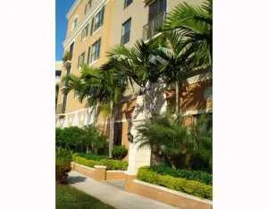 720 S Sapodilla Ave Unit 303