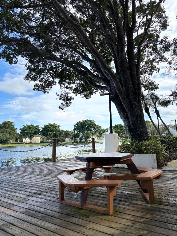 KARANDA VILLAGE VI-A CONDO - Residential Lease