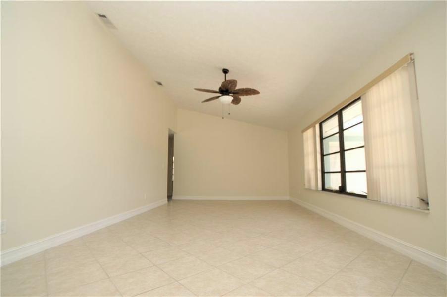 PORT ST LUCIE SECTION 18 - Residential