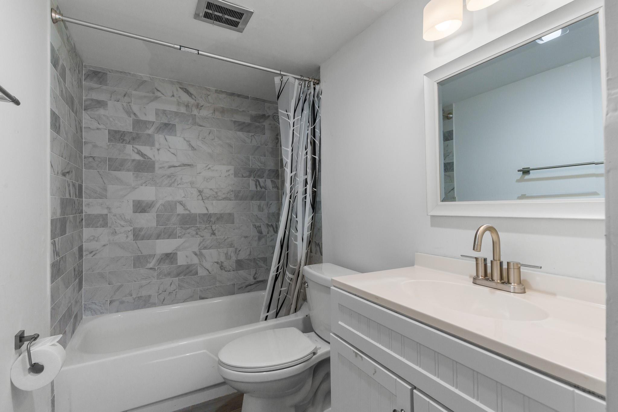 VIRGINIAN APTS - Residential