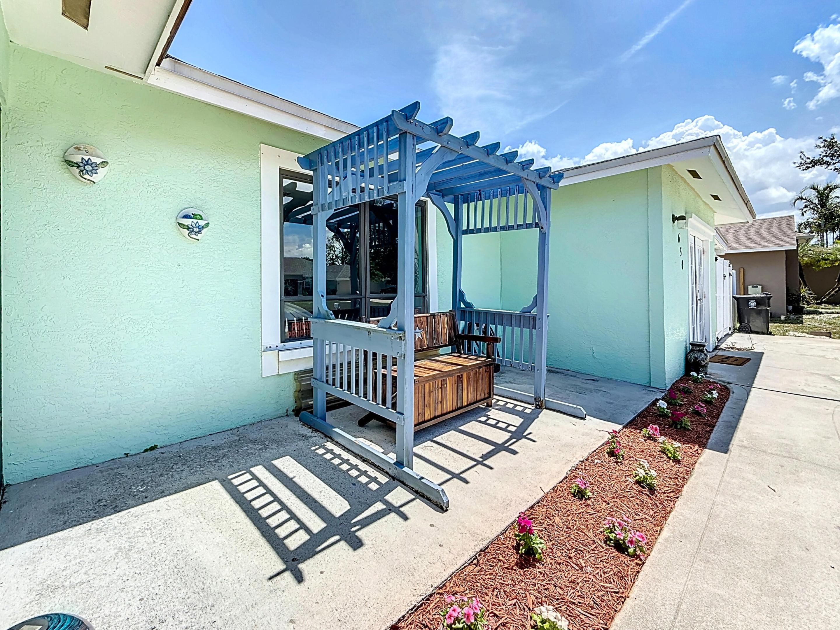 PORT ST LUCIE SECTION 27 - Residential