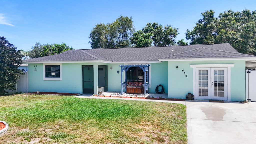 Photo of 650 SW Lucero Drive, Port Saint Lucie, FL 34983 (MLS # R11101526)