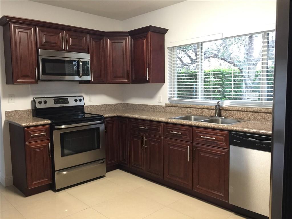 SILVER SHORES-SUB TRACT D - Residential