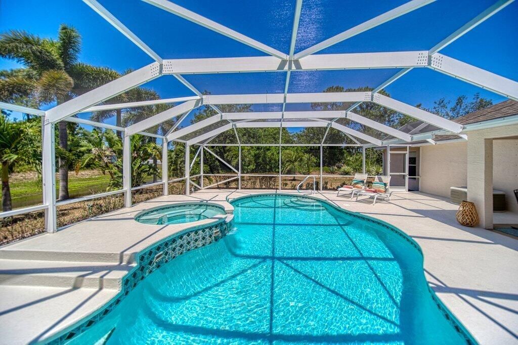 Photo of 162 SW Ridgecrest Drive, Port Saint Lucie, FL 34953 (MLS # R11080036)