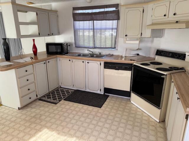 WHISPERING CREEK - Residential