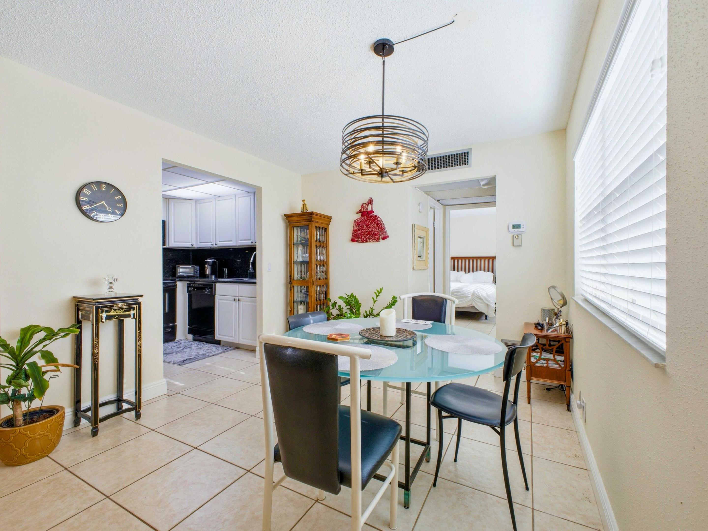 KINGS POINT BRITTANY CONDOS - Residential