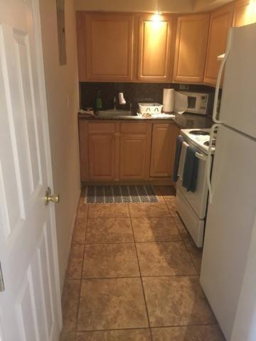 Leisure Beach Condo - Residential Lease