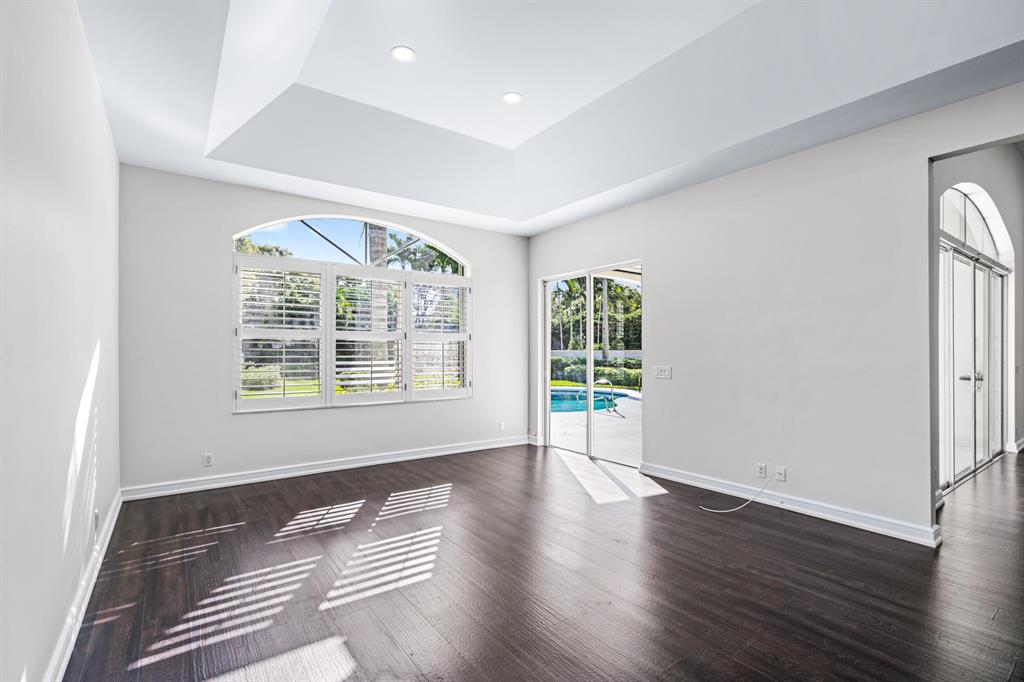 Admirals Cove - Residential