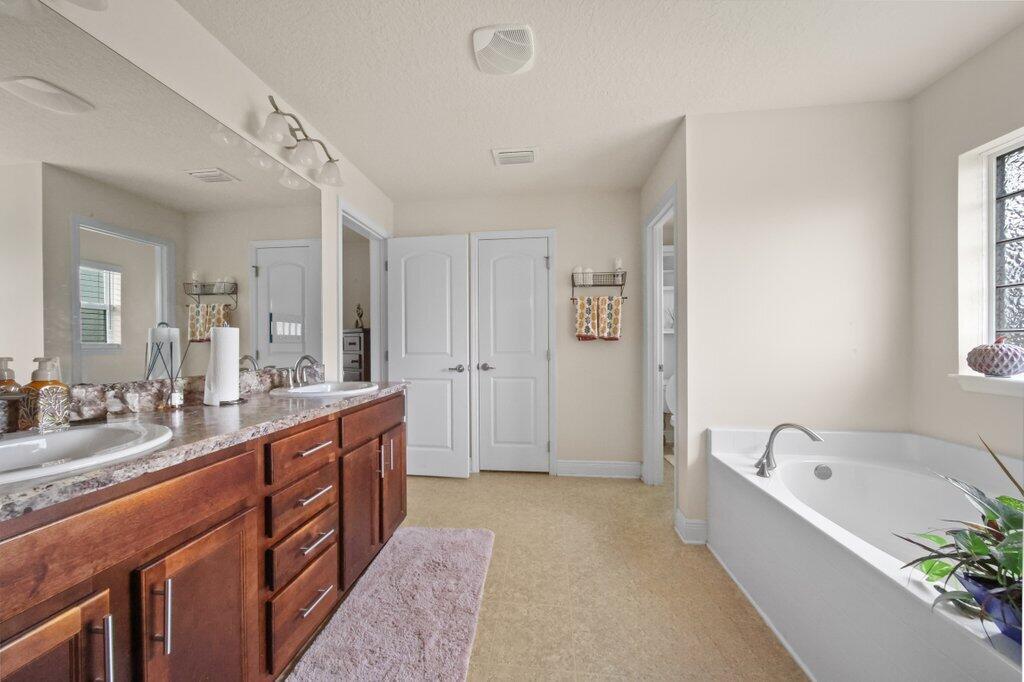 PORT ST LUCIE SECTION 13 - Residential