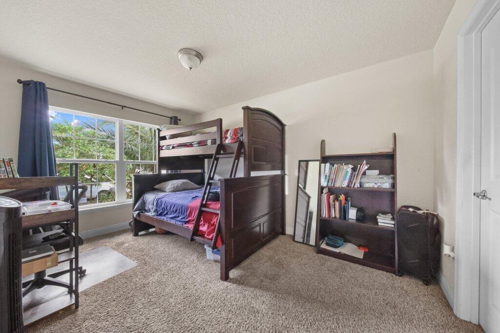 PORT ST LUCIE SECTION 13 - Residential