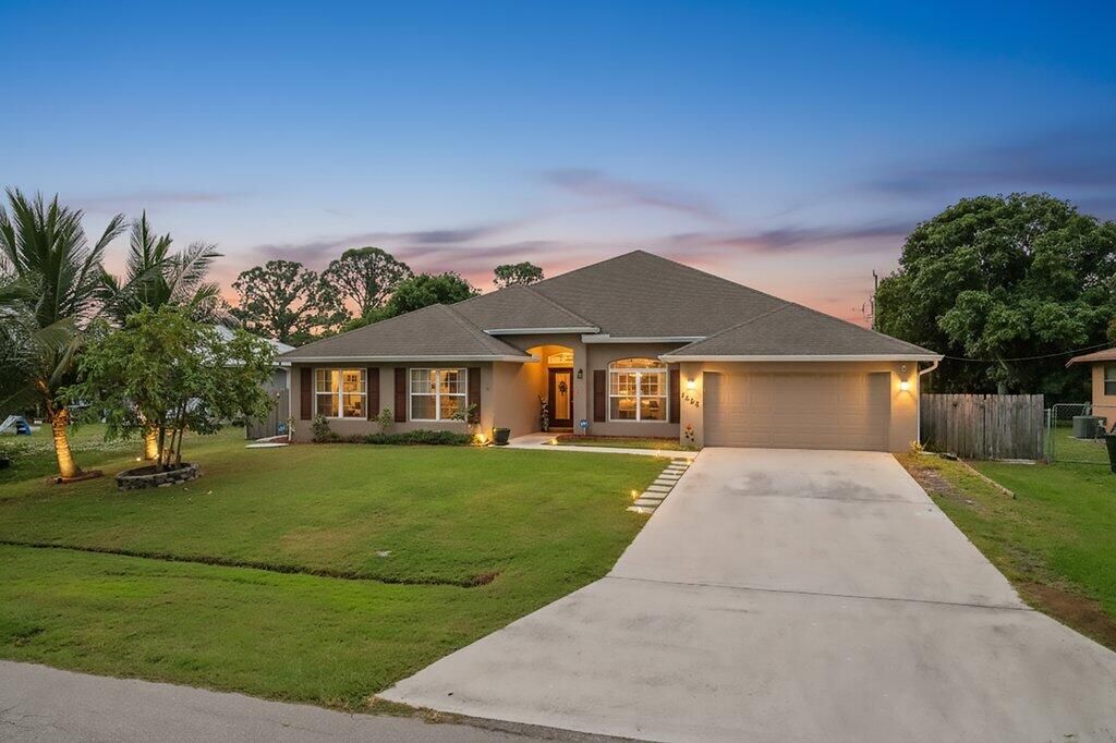 Photo of 1680 SW Burlington Street, Port Saint Lucie, FL 34984 (MLS # R11139381)