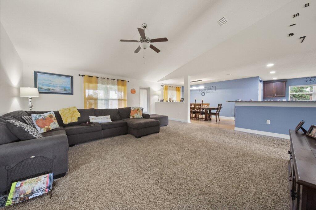 PORT ST LUCIE SECTION 13 - Residential