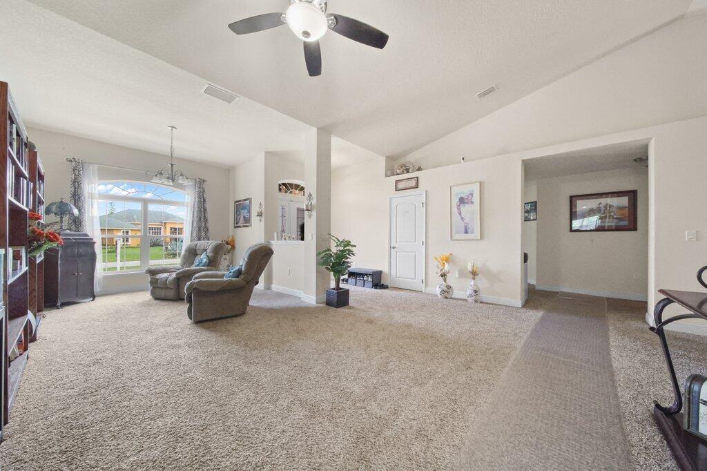 PORT ST LUCIE SECTION 13 - Residential