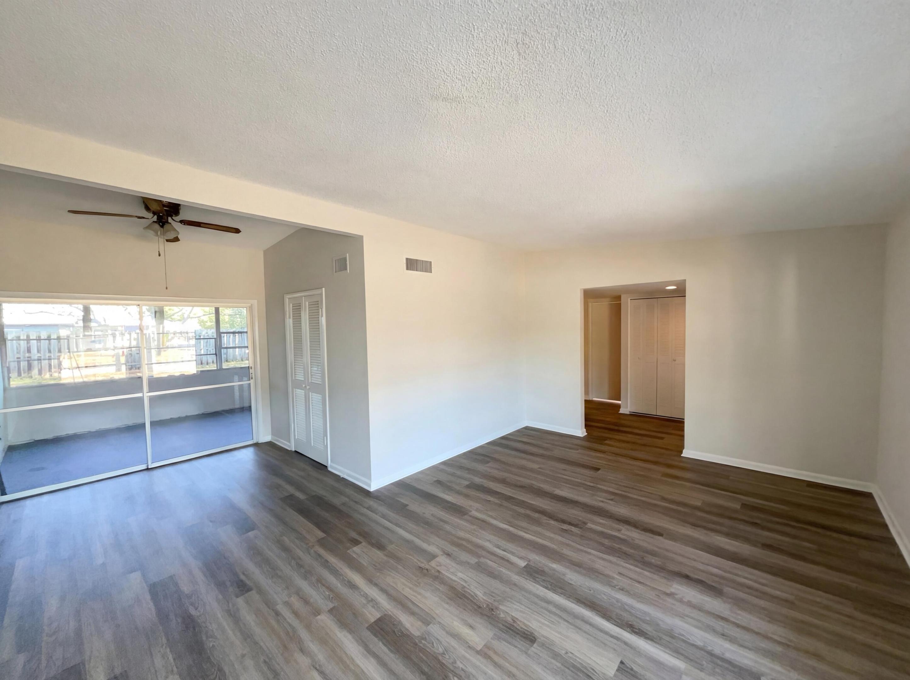 RIVER PARK UNIT 7 - Residential